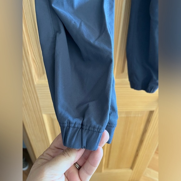 REI Girls Charcoal Gray Pants Size 14-16 - Picture 4 of 8